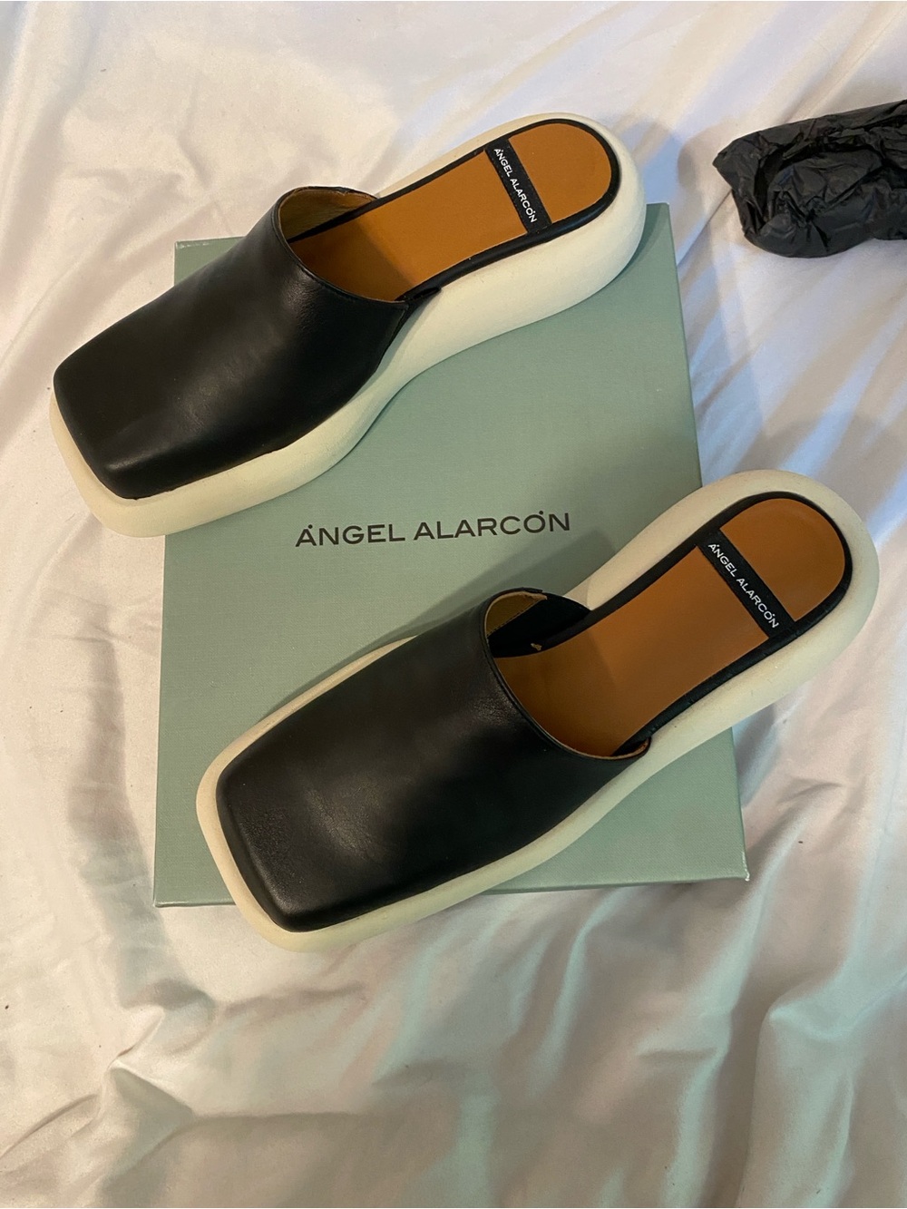 Ángel Alarcón Black Leather Platform Mules